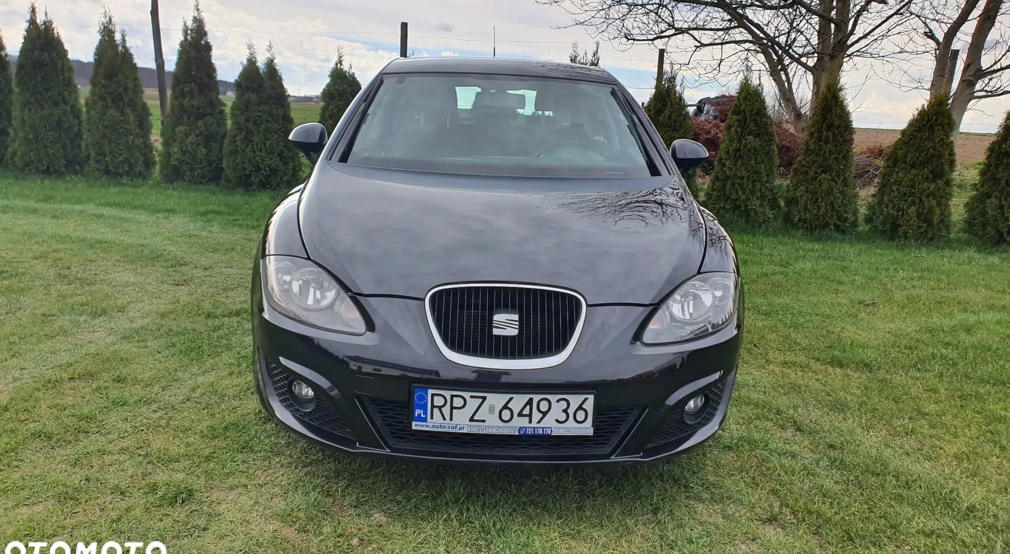 Seat Leon cena 18500 przebieg: 238425, rok produkcji 2010 z Przemków małe 106